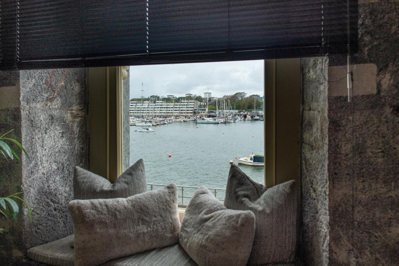 פלימות' Rwy Suite007 Luxury Signature Apartment With Sea View & Optional Parking מראה חיצוני תמונה